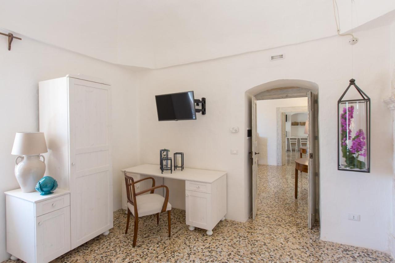 Masseria Castelluzzo Ceglie Messapica Exterior foto